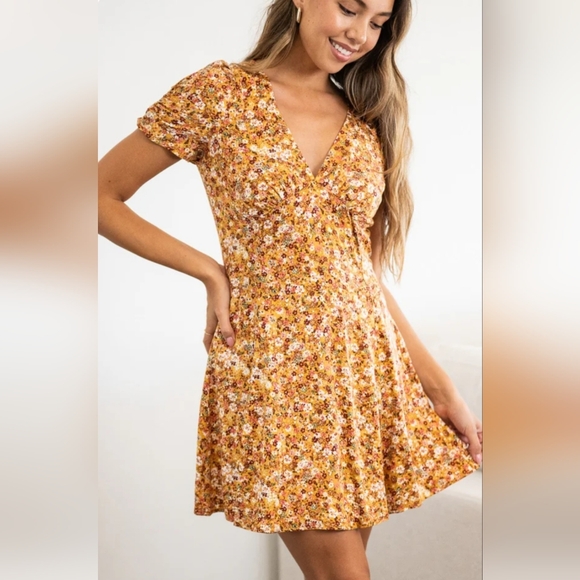 Sozy Dresses & Skirts - Sozy Tencel Gabrielle Mini Dress Yellow Multi Floral NWT Small In Package